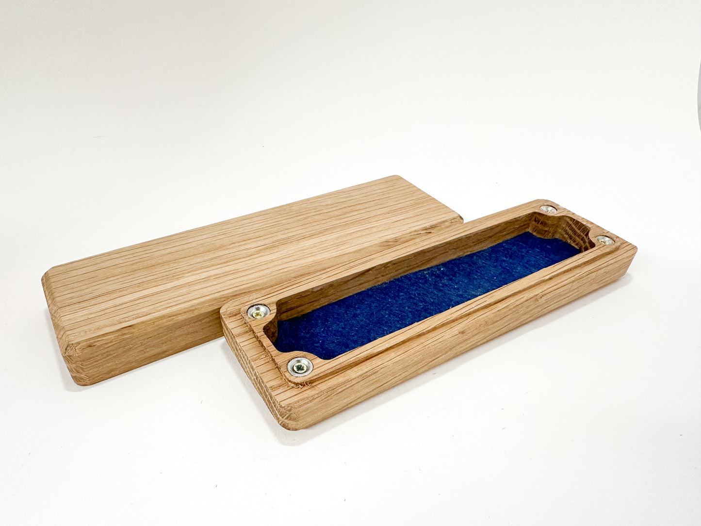 Small dice box