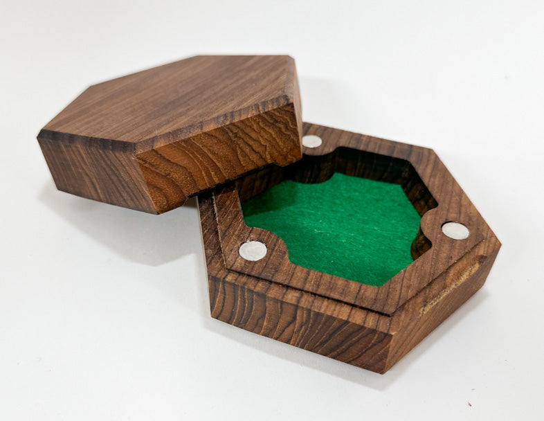 Hexagonal dice box