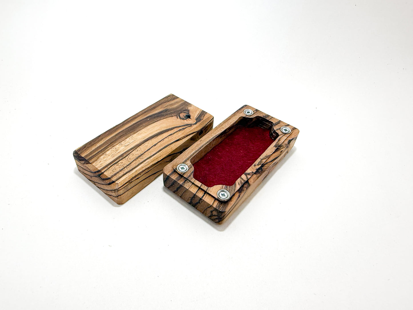Micro dice box