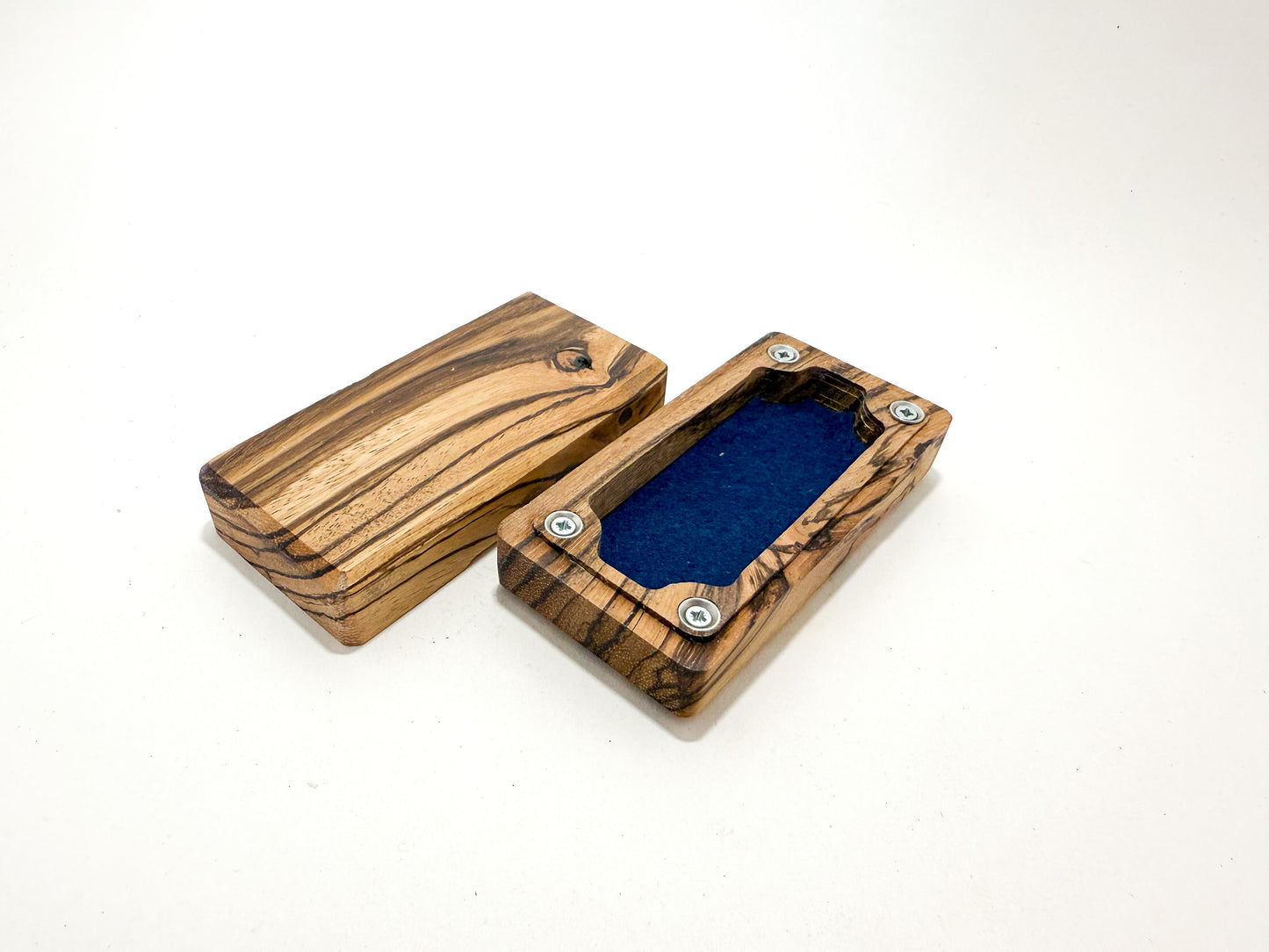 Micro dice box