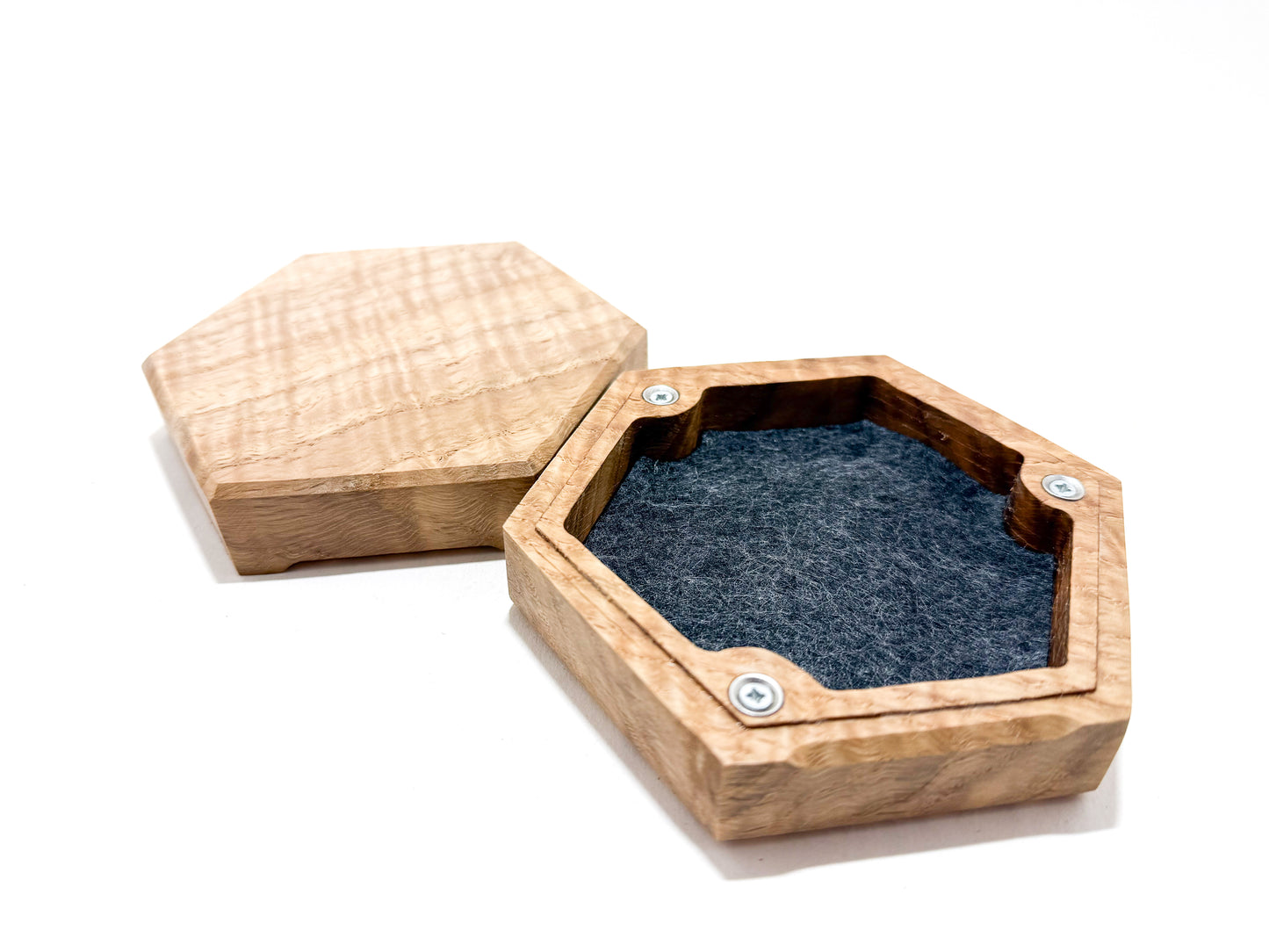 Hexagonal dice box