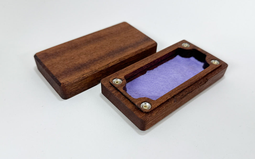 Micro dice box