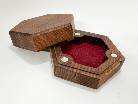 Hexagonal dice box