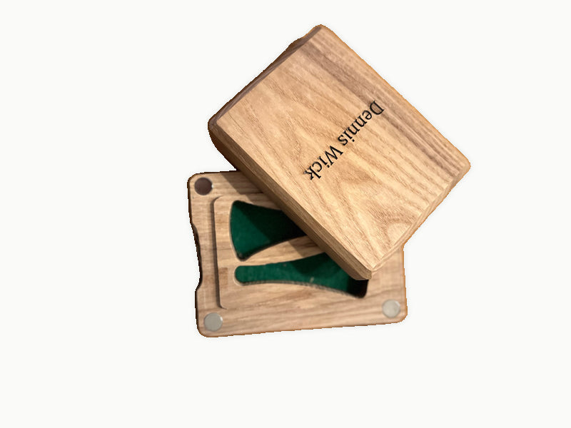 Box for french horn mouthpieces